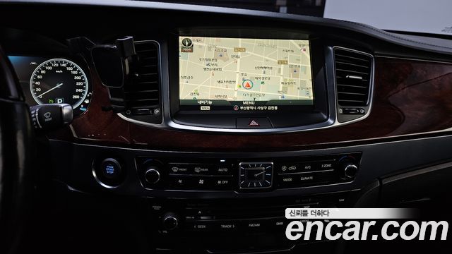 Hyundai Equus 2015 — photo 15