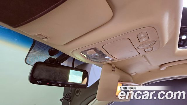 Kia Canival 2014 — photo 20