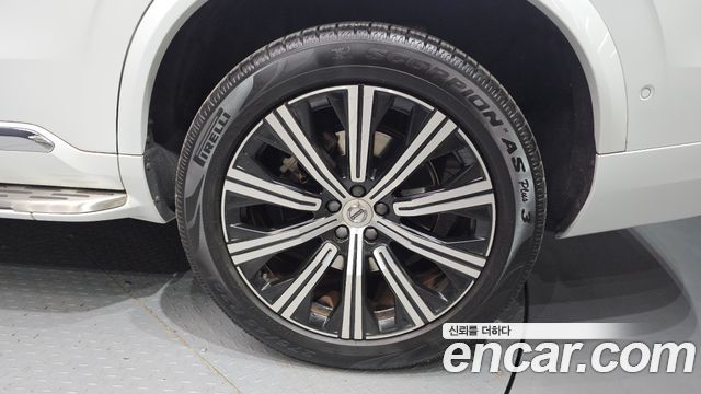 Volvo XC90 2021 — photo 5
