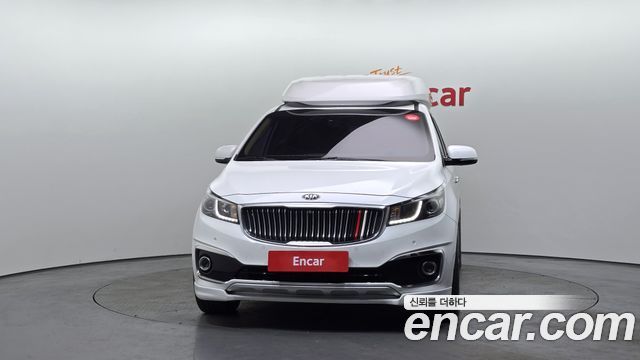 Kia Canival 2016 — photo 3