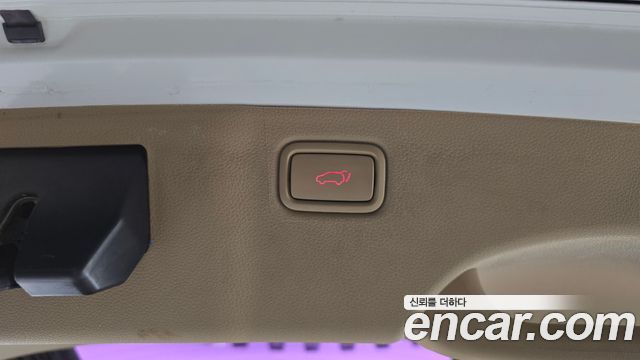 Kia Canival 2016 — photo 20