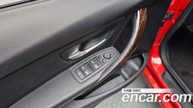 BMW 3-Series 2015 — photo 13