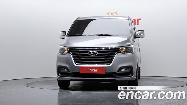 Hyundai Starex 2019 — photo 3