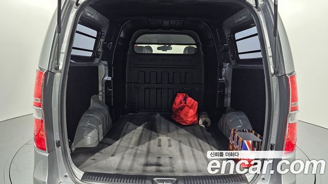 Hyundai Starex 2019 — photo 20