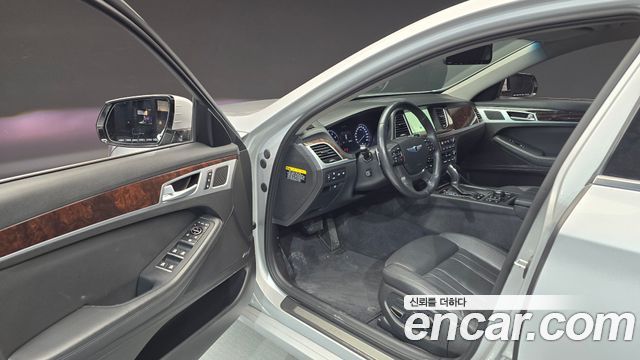 Hyundai Genesis 2016 — photo 10