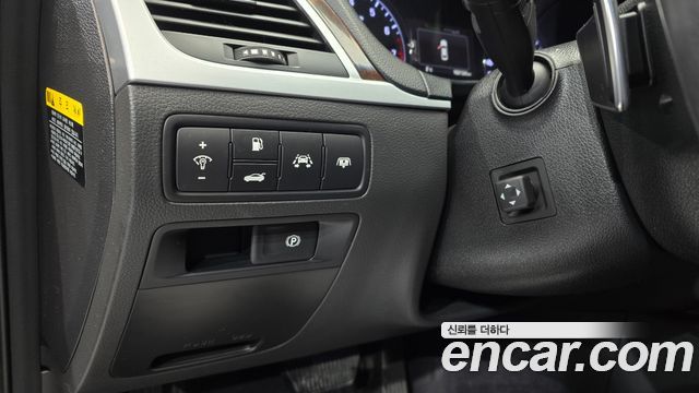 Hyundai Genesis 2016 — photo 17