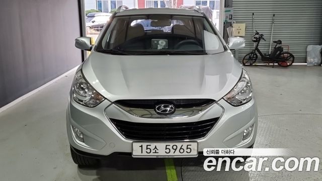 Hyundai Tucson 2010 — photo 3