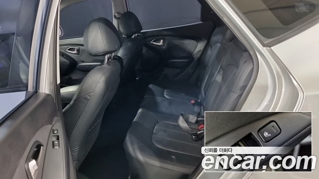 Hyundai Tucson 2010 — photo 11