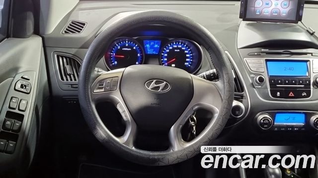 Hyundai Tucson 2010 — photo 12