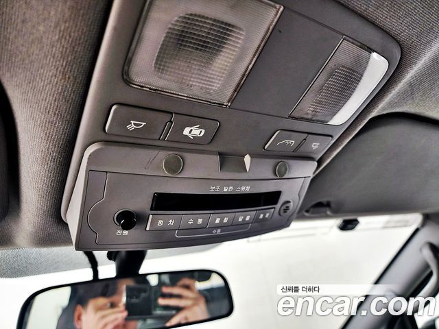 Hyundai Starex 2014 — photo 16