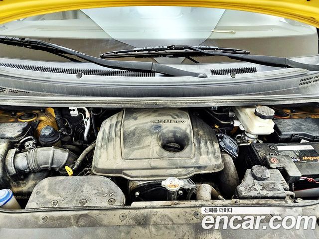 Hyundai Starex 2014 — photo 18