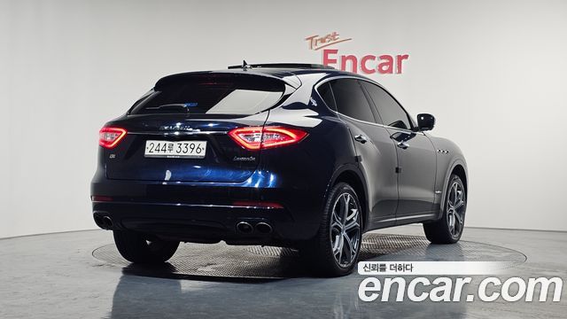 Maserati Levante 2019 — photo 2