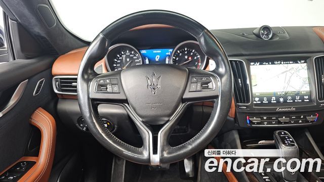 Maserati Levante 2019 — photo 13