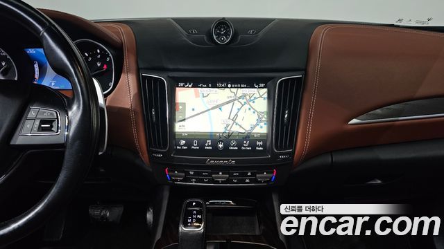 Maserati Levante 2019 — photo 14