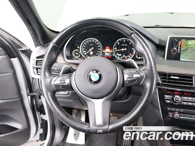 BMW X5 2016 — photo 13