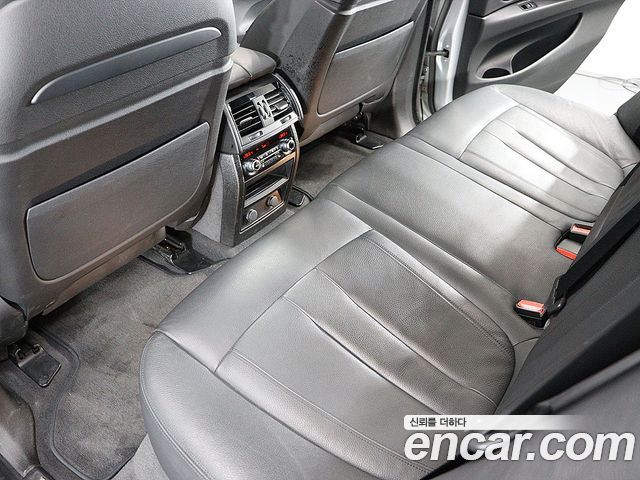 BMW X5 2016 — photo 15