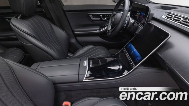 Mercedes-Benz S-Class 2022 — photo 9
