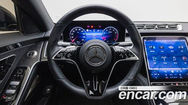Mercedes-Benz S-Class 2022 — photo 20