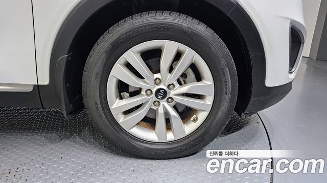 Kia Sorento 2016 — photo 5
