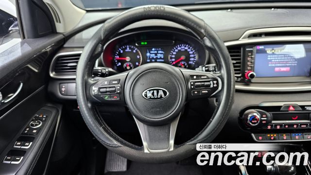 Kia Sorento 2016 — photo 13