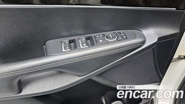 Kia Sorento 2016 — photo 16