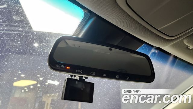 Hyundai Genesis 2014 — photo 17