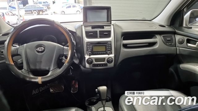 Kia Sportage 2010 — photo 7
