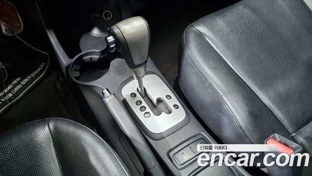 Kia Sportage 2010 — photo 9