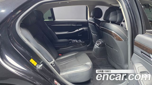 Genesis G90 2020 — photo 12