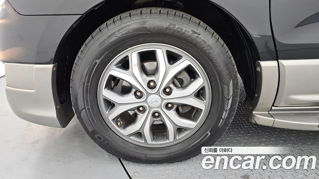 Hyundai Starex 2018 — photo 5