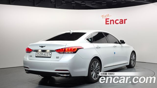 Genesis G80 2019 — photo 2