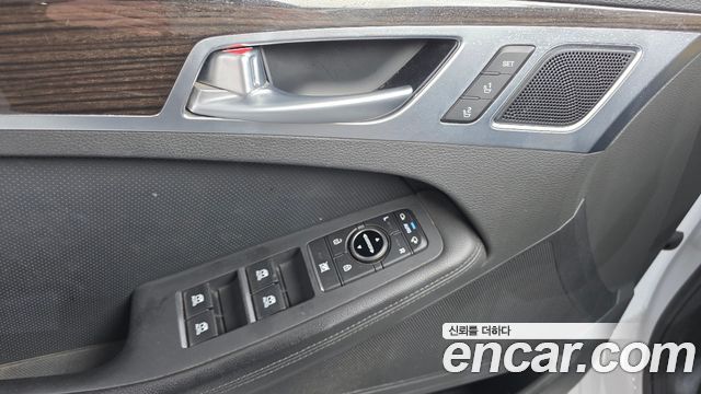 Genesis G80 2019 — photo 13
