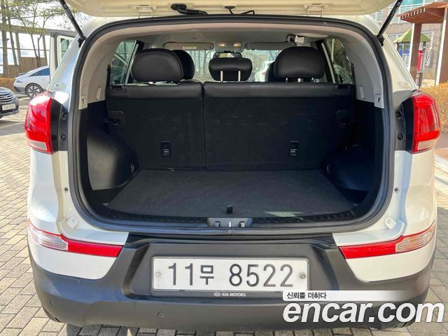 Kia Sportage 2016 — photo 11