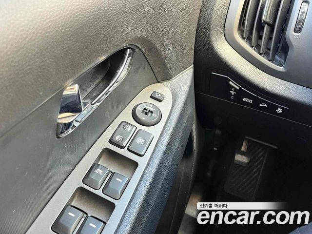 Kia Sportage 2016 — photo 15