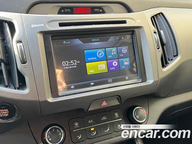 Kia Sportage 2016 — photo 17