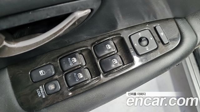 Kia OPIRUS 2007 — photo 17