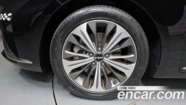 Kia K8 2022 — photo 5