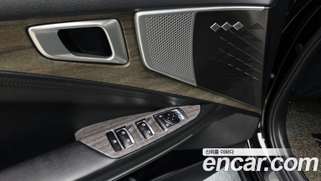 Kia K8 2022 — photo 11