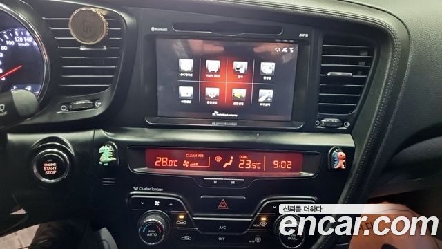 Kia K5 2012 — photo 13