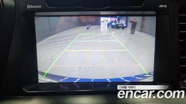 Kia K5 2012 — photo 14
