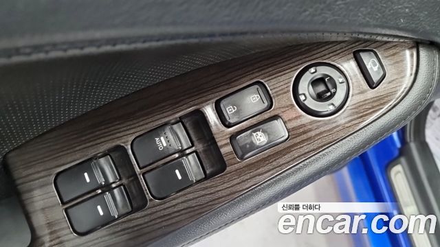 Kia K5 2012 — photo 16