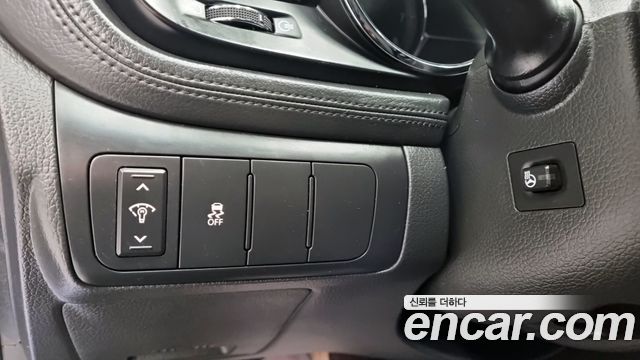 Kia K5 2012 — photo 17