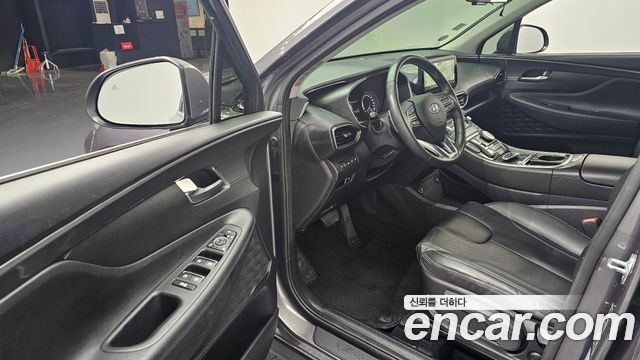 Hyundai Santafe 2023 — photo 11