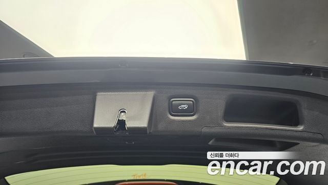 Hyundai Santafe 2023 — photo 20