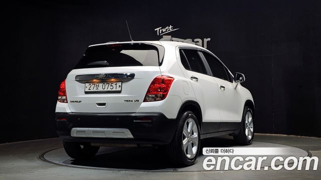 Chevrolet Korea Trax 2016 — photo 2