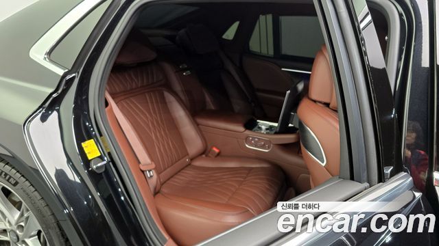 Genesis G90 2022 — photo 13