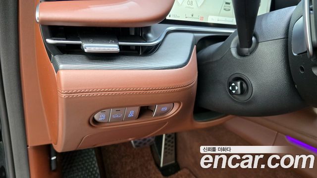Genesis G90 2022 — photo 17