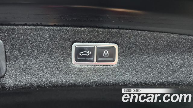 Genesis G90 2022 — photo 20