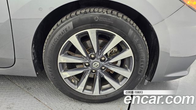 Nissan Altima 2017 — photo 5