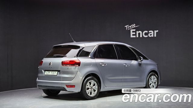 Citroën / DS C4 Picasso 2018 — photo 2